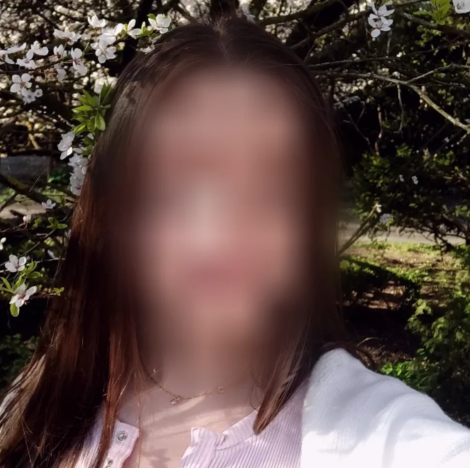 Katharina, 32